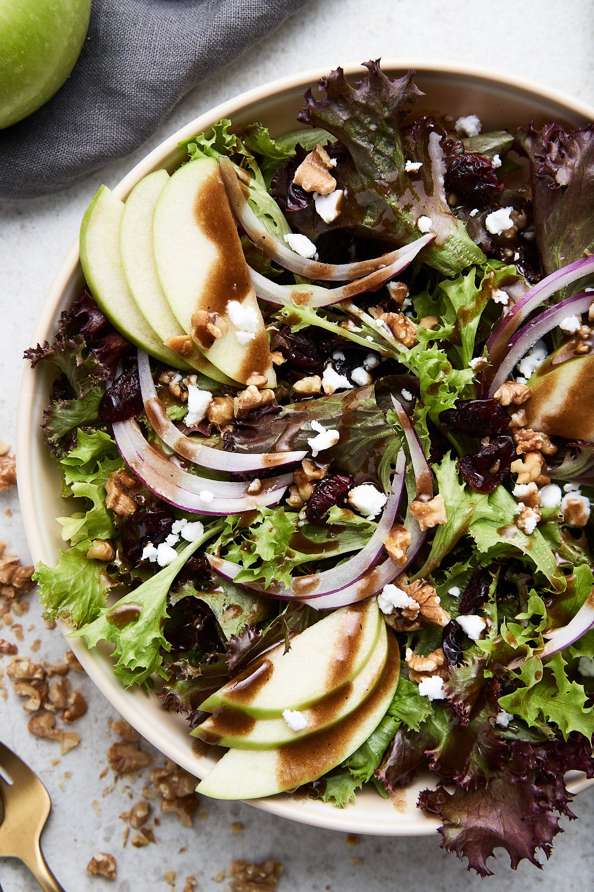Healthy Fall Apple Walnut Salad: Nutrient-Dense & Perfect for Meal Prep